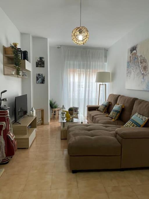 Apartamento Centro De Aguilas. 外观 照片