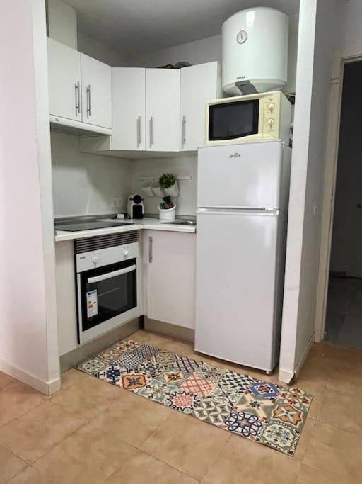 Apartamento Centro De Aguilas. 外观 照片
